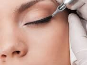 Powder Brows Naples: Achieving Perfect Eyebrows