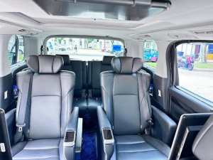 HL Travel & Limousine Services