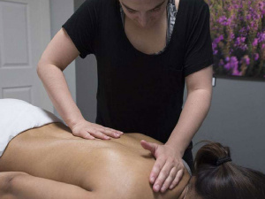 Massage Therapy In Calgary | Encompass Sports 