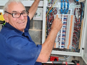 Peter Loizou Electrical								