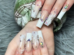 Lena Nails