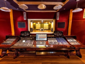 Studio 52 / Empire Music Studios