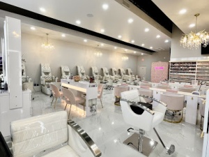 Le Bijou Nails and Spa