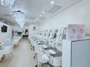 Serenity Nails And Lashes Studio