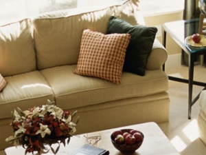 Gomez Upholstery