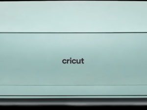  Do you need a computer to set up Cricut maker?