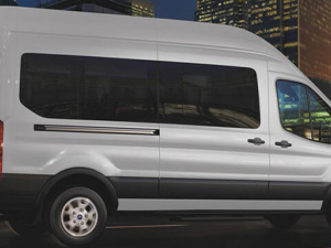 Minibus Hire in Londo