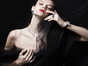 Model Photo Shoots for Jewelers In The USA